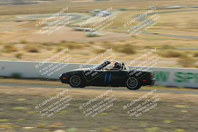 media/May-31-2025-CalClub SCCA (Sat) [[2c1a04e1ee]]/Qualifying/Group 1/Turn 4/